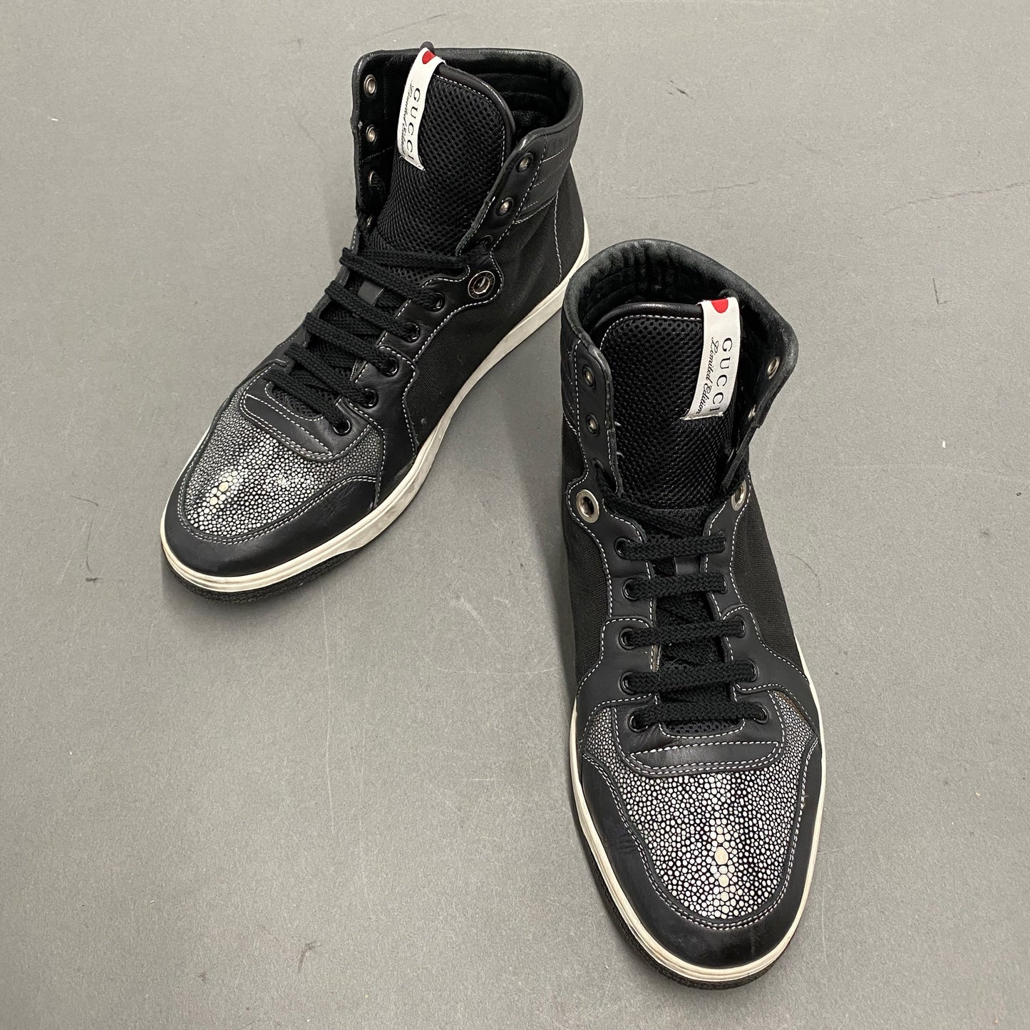 2k14《イタリア製》GUCCI グッチ 希少 スティングレイ ハイカットスニーカー レザースニーカー 9 1/2(日本サイズ28.5cm相当) ブラック