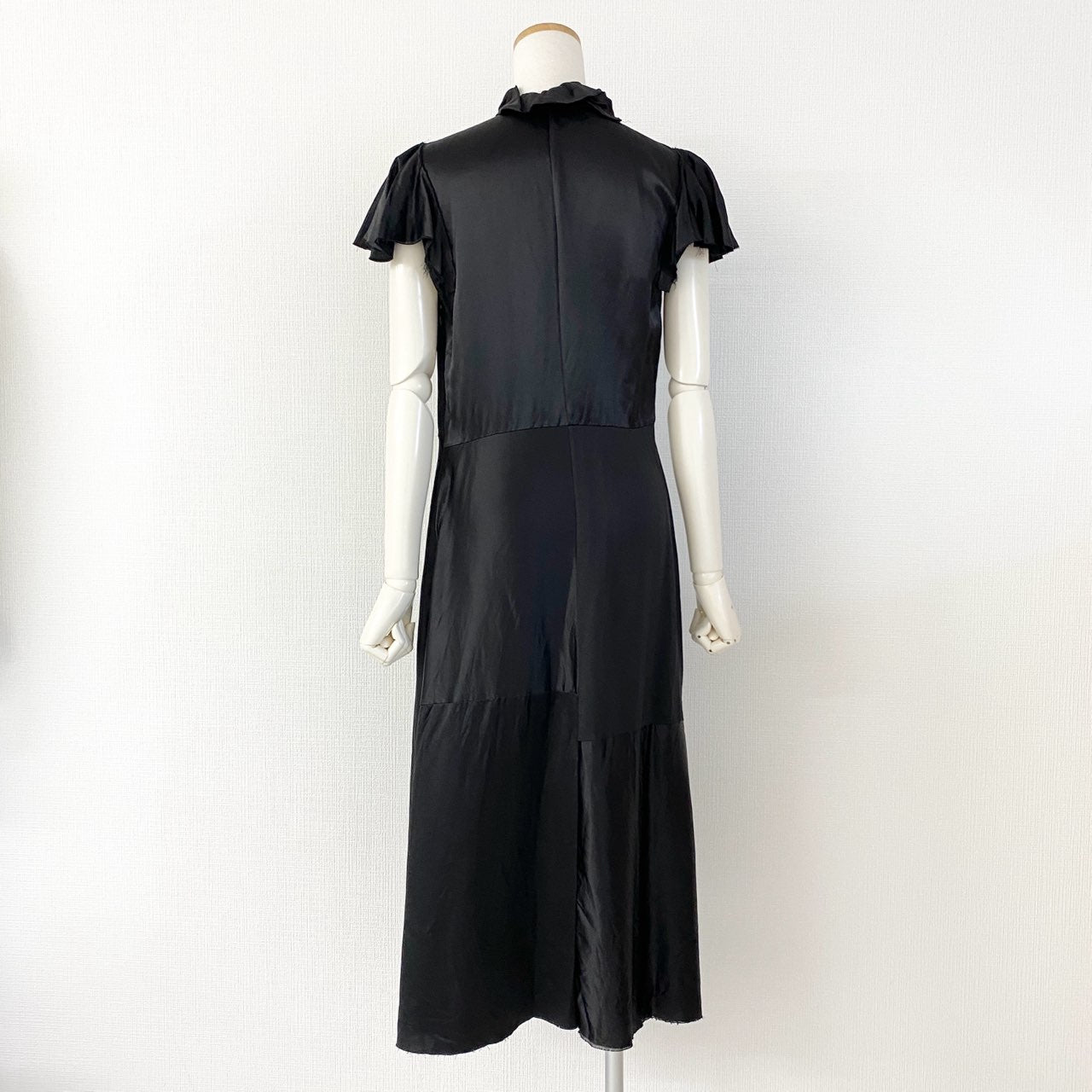 48a30 BALENCIAGA バレンシアガ シルクフリルドレス ワンピース ブラック SILK DRESS パーティ one piece