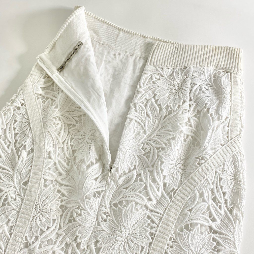 54c3 ERMANNO SCERVINO エルマンノ シェルヴィーノ レース ペンシルロングスカート 40 ホワイト フラワー 花柄 バックジップ 春