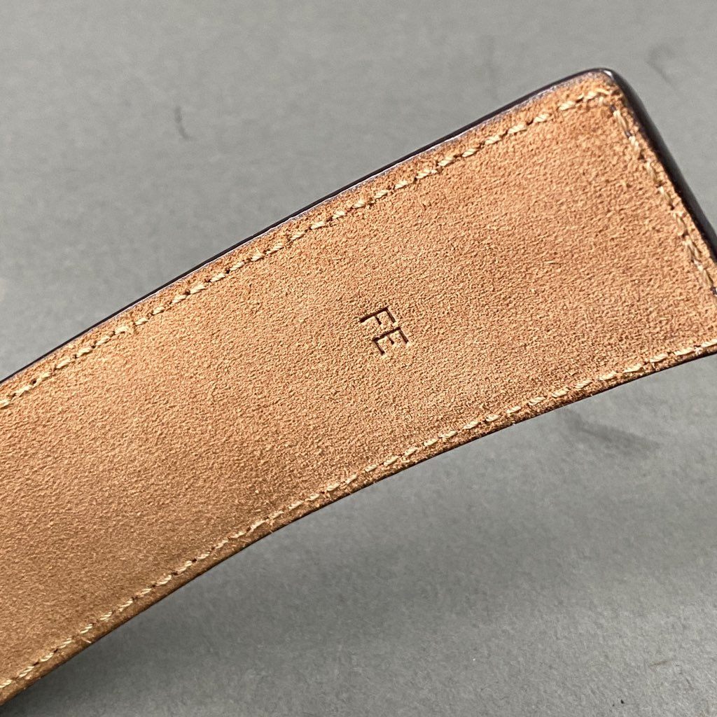 b10 《美品》 CELINE セリーヌ パイソン ベルクロベルト グレー レザー イタリア製 BEE 蜂モチーフ マジックテープ