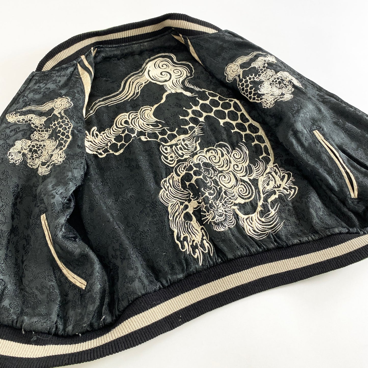 49L15 花旅楽団 リバーシブルスカジャン S ブラック グリーン 和柄 刺繍 横須賀 ジャケット ブルゾン 羽織