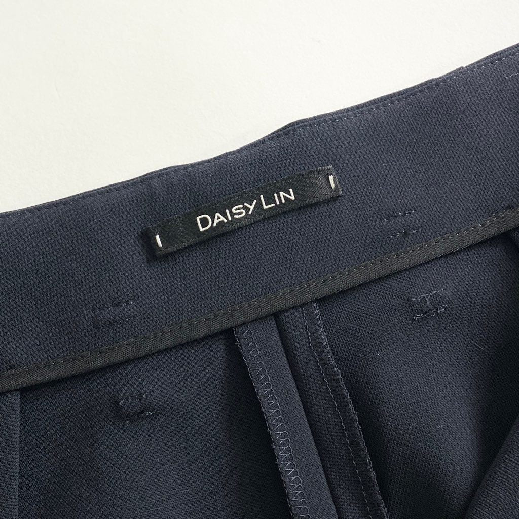 63b13 DAISY LIN デイジーリン フォクシー 日本製 06275 フレアキュロットパンツ ショートパンツ 42 ネイビー MADE IN JAPAN 春