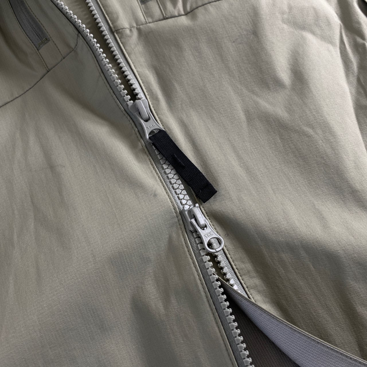 45a27 snow peak スノーピーク マウンテンパーカー ナイロンジャケット 2.5L RAIN JACKET JK-21SU005 グリーン カーキ系 ナイロン M メンズ アウトドア