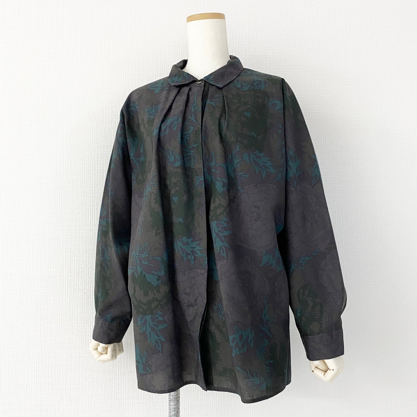 45a31 《美品》 Y's for living ワイズフォーリビング 長袖シャツ ブラウス ドルマンスリーブ グリーン 花柄 ポリエステル100% レディース 女性用