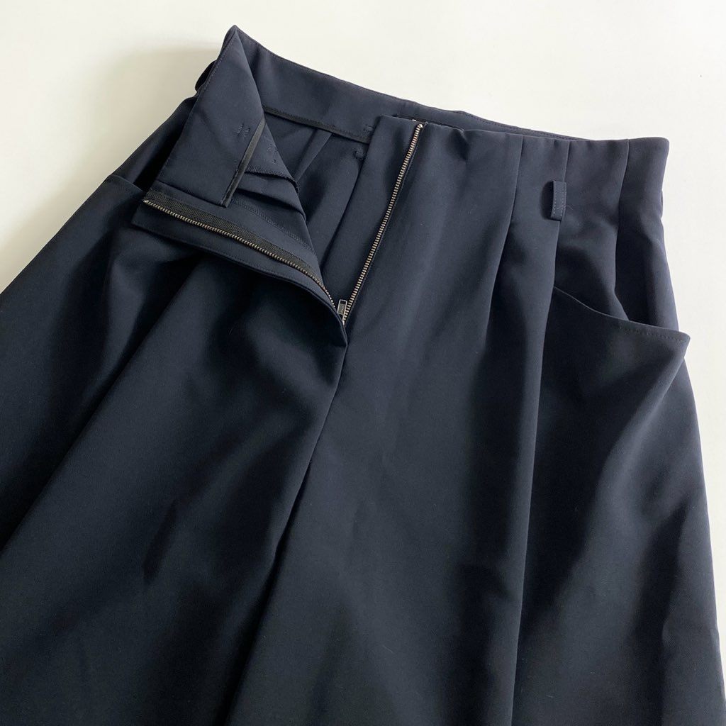 63b13 DAISY LIN デイジーリン フォクシー 日本製 06275 フレアキュロットパンツ ショートパンツ 42 ネイビー MADE IN JAPAN 春