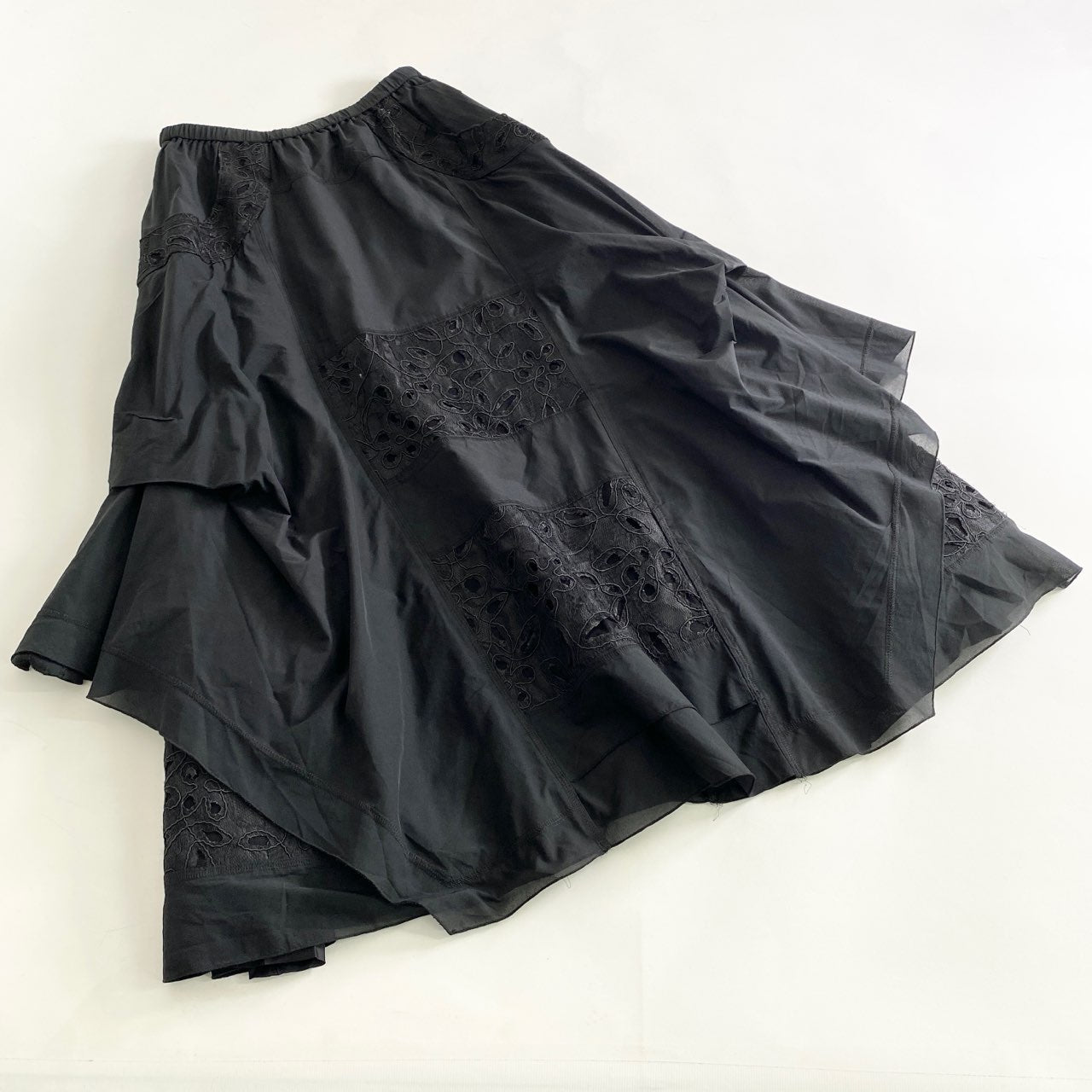 5L7《美品》EIKO KONDO エイココンドウ フリルレーススカート F ブラック ボトムス 日本製