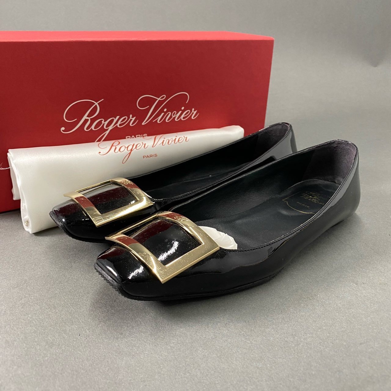 3c1 Roger Vivier ロジェヴィヴィエ イタリア製 フラットパンプス シューズ スクエアトゥ 金具 36 ブラック パテントレザ –  VALUE STOCK MALL