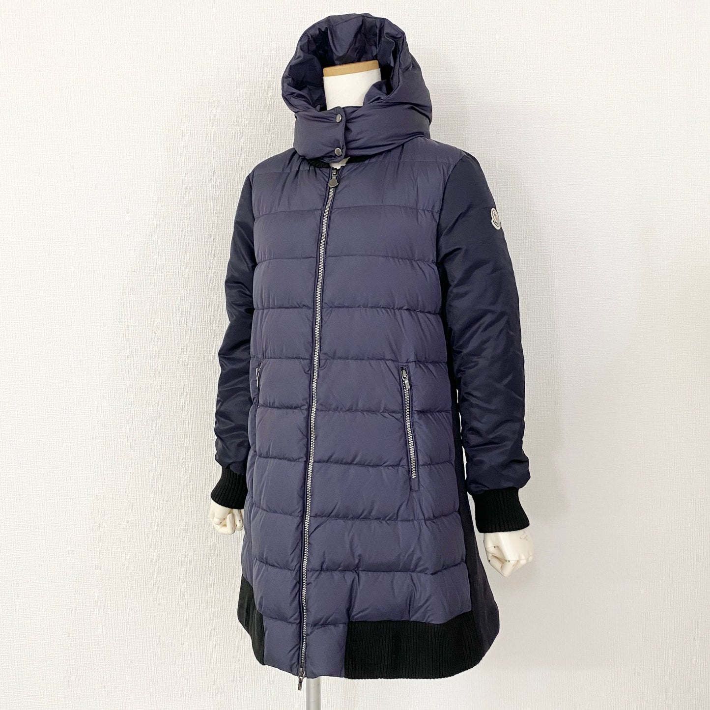50L5《美品》MONCLER モンクレール BLOIS GIUBBOTTO ブロス ダウンコート 14anni 164cm(0~1相当) ネイビー レディース