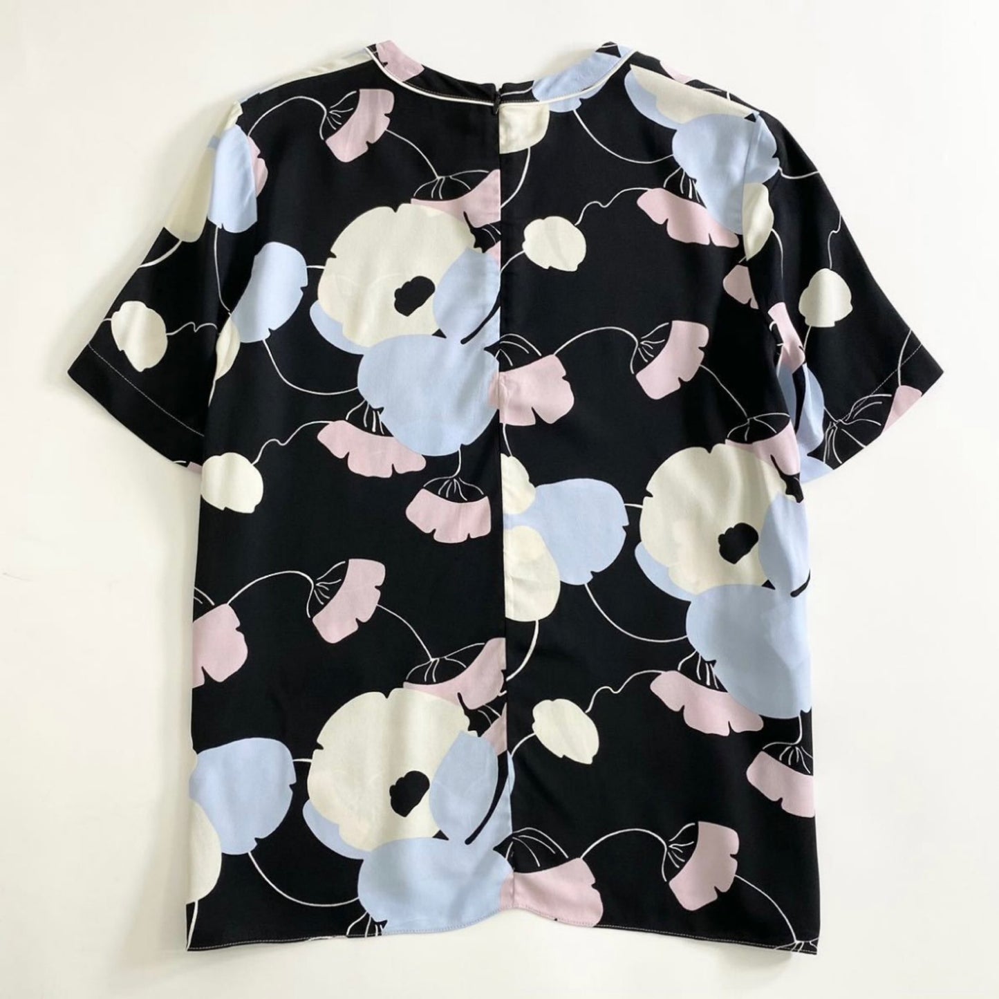 55i5 《美品》 MARNI マルニ 半袖カットソー Tシャツ ブラウス トップス 花柄 ロゴ胸元ポケット サイズ40 マルチカラー レーヨン100% レディース