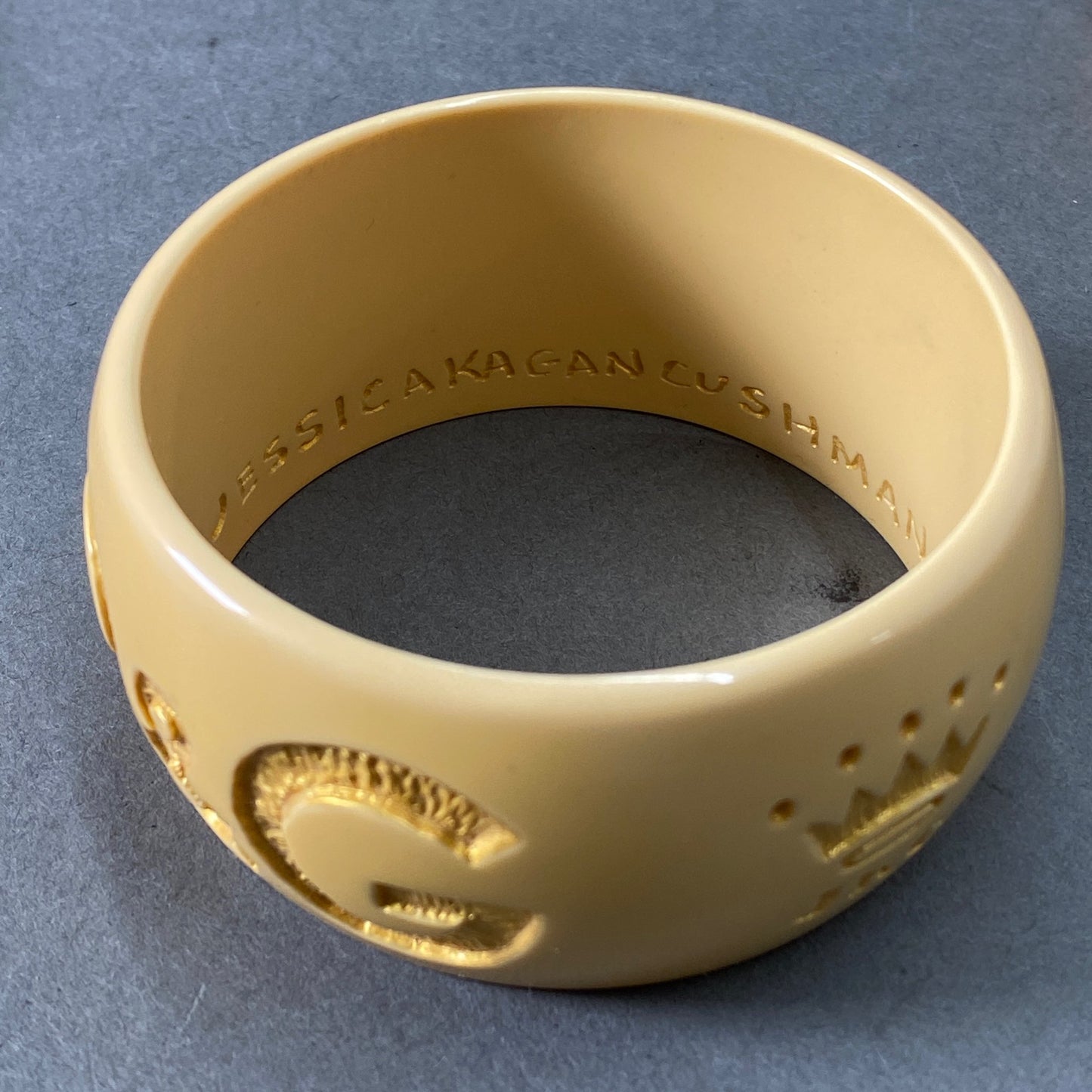 A25 《3点セット》 Jessica Kagan Cushman ジェシカ ケーガン クッシュマン JKC バングル ブレスレット アクセサリー ベージュ2点 ブラック1点 3点まとめ