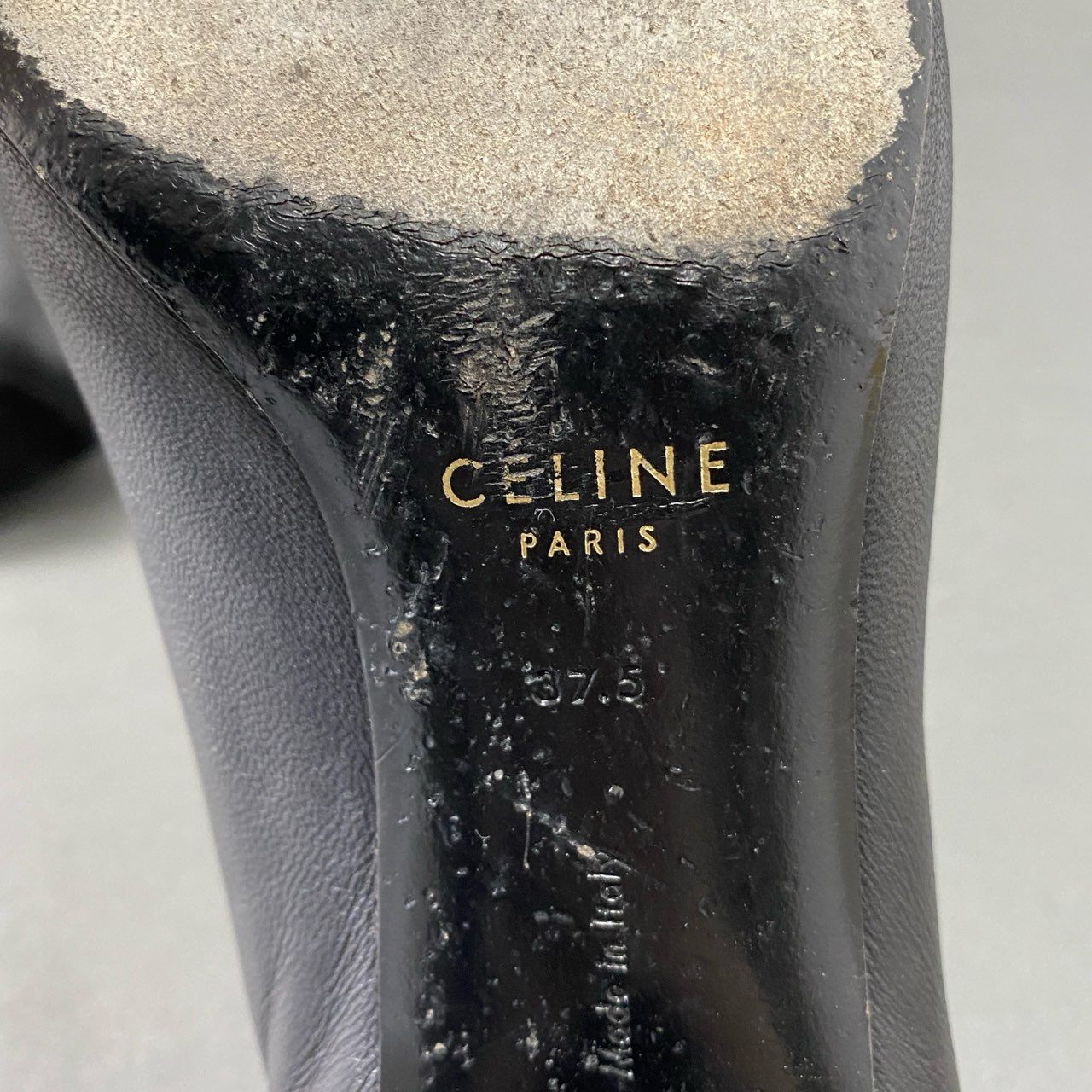 4c1 CELINE セリーヌ イタリア製 エッセンシャルVネック ポインテッドトゥ ヒール パンプス 37.5 ブラック レザー MADE IN ITALY