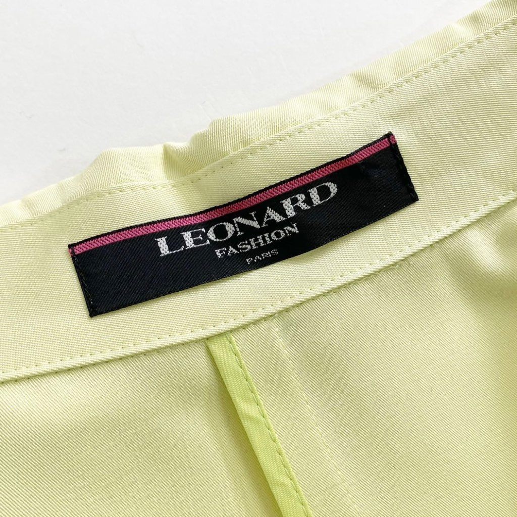 29d29 LEONARD レオナール スプリングコート ステンカラーコート 13号 イエローグリーン 美しいプリント シルク100%