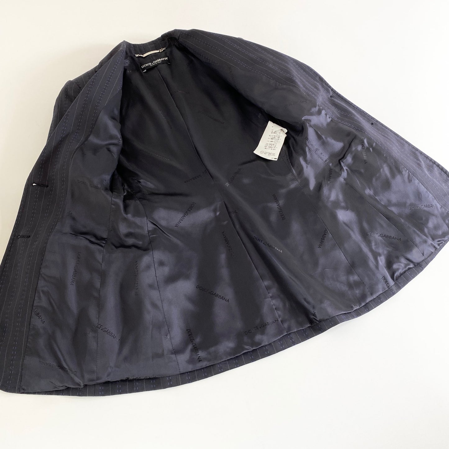 27a18 イタリア製 DOLCE&GABBANA ドルチェ&ガッバーナ テーラードジャケット 36 ブラック ストライプ スーツジャケット フォーマル 上着