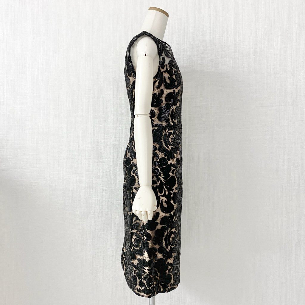 69c10 《極美品》 定価¥42,900 GRACE CONTINENTAL グレースコンチネンタル スパンフラワー タイトドレス 36 ブラック ワンピース パーティ タグ付き