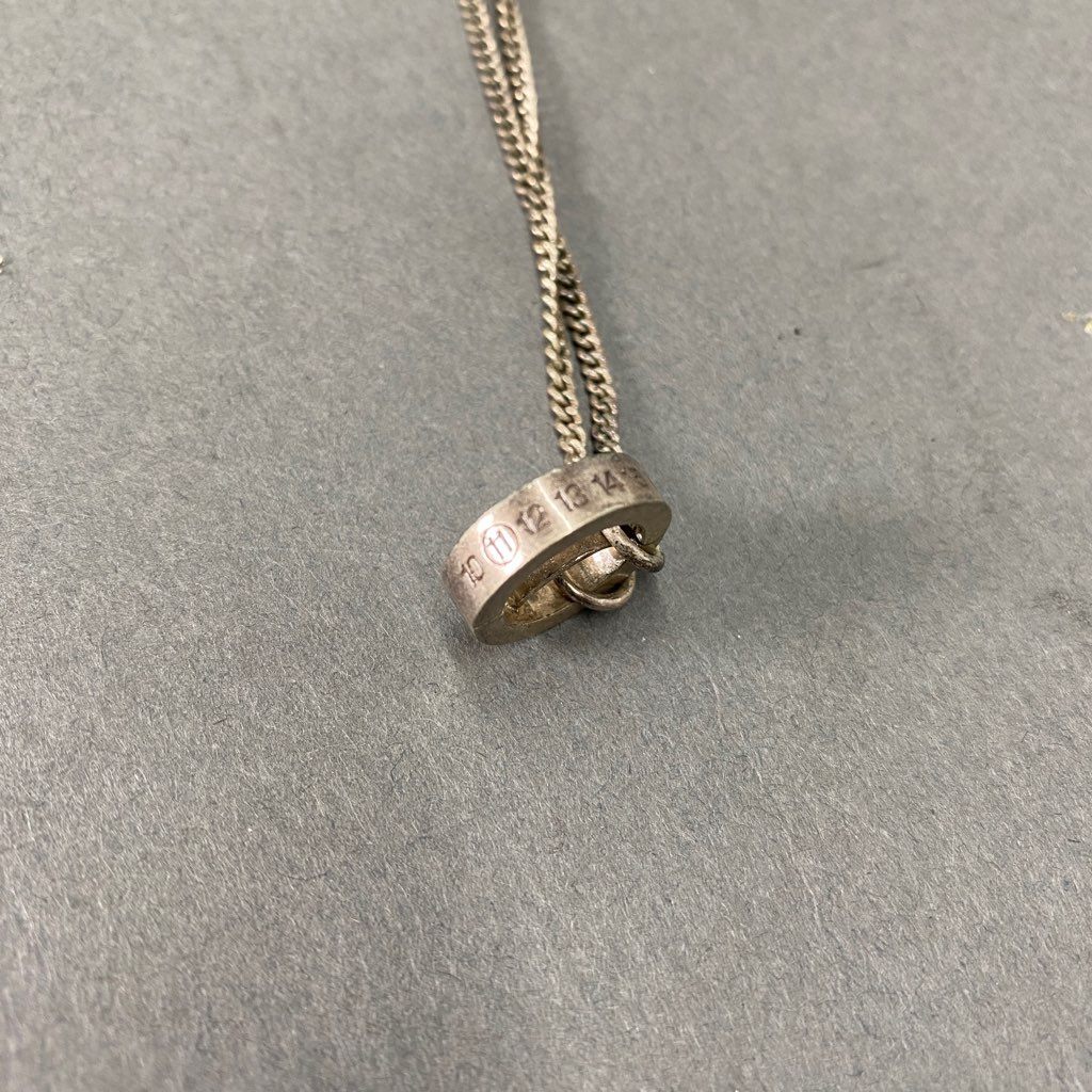 b8 Maison Martin Margiela メゾンマルタンマルジェラ キーネックレス チャーム トップ 鍵 KEY シルバー アクセサリー