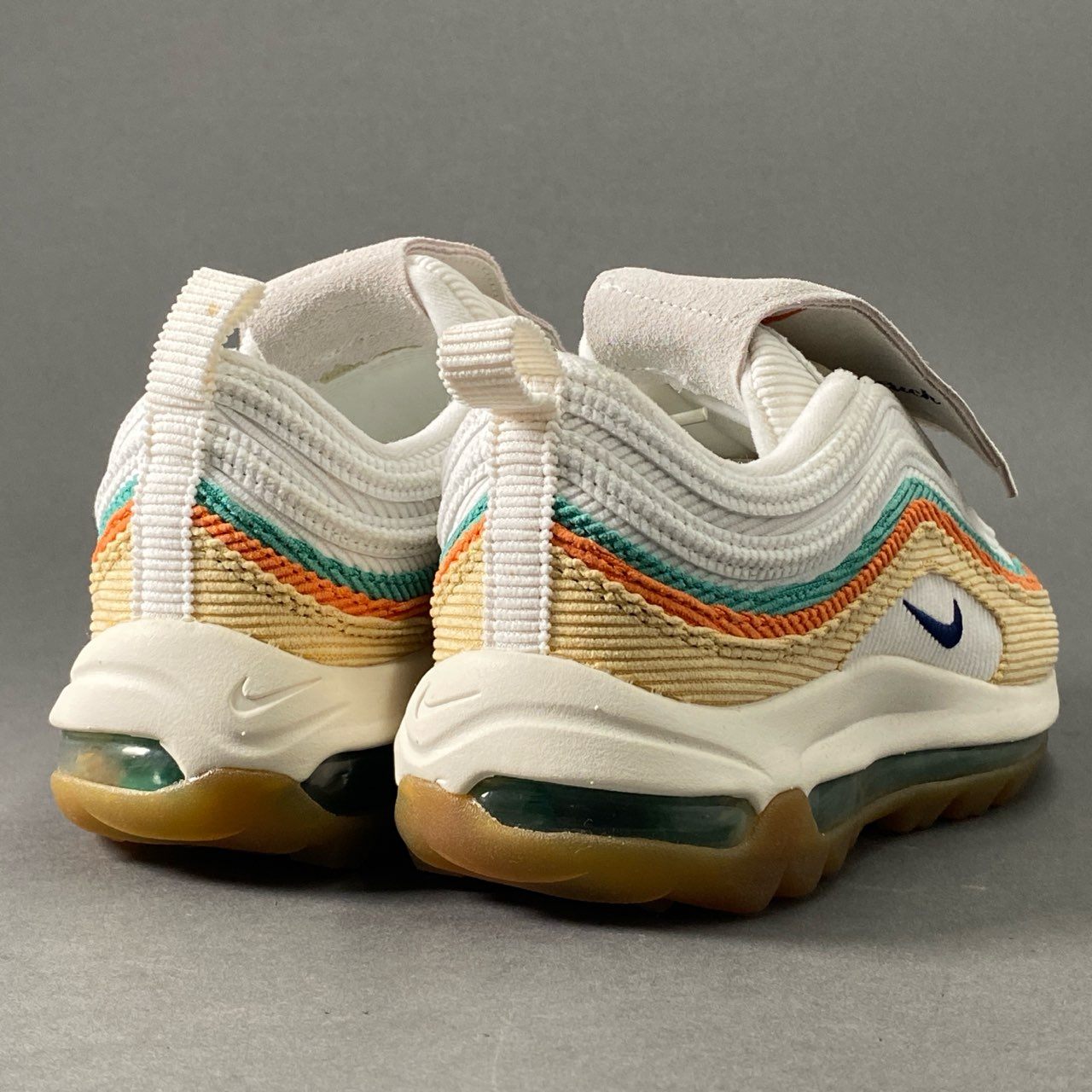 5c8 《美品》 NIKE ナイキ CJ0563-200 AIR MAX 97 GOLF NRG エアマックス97 ゴルフ 26cm ホワイト グリーン ベージュ オレンジ