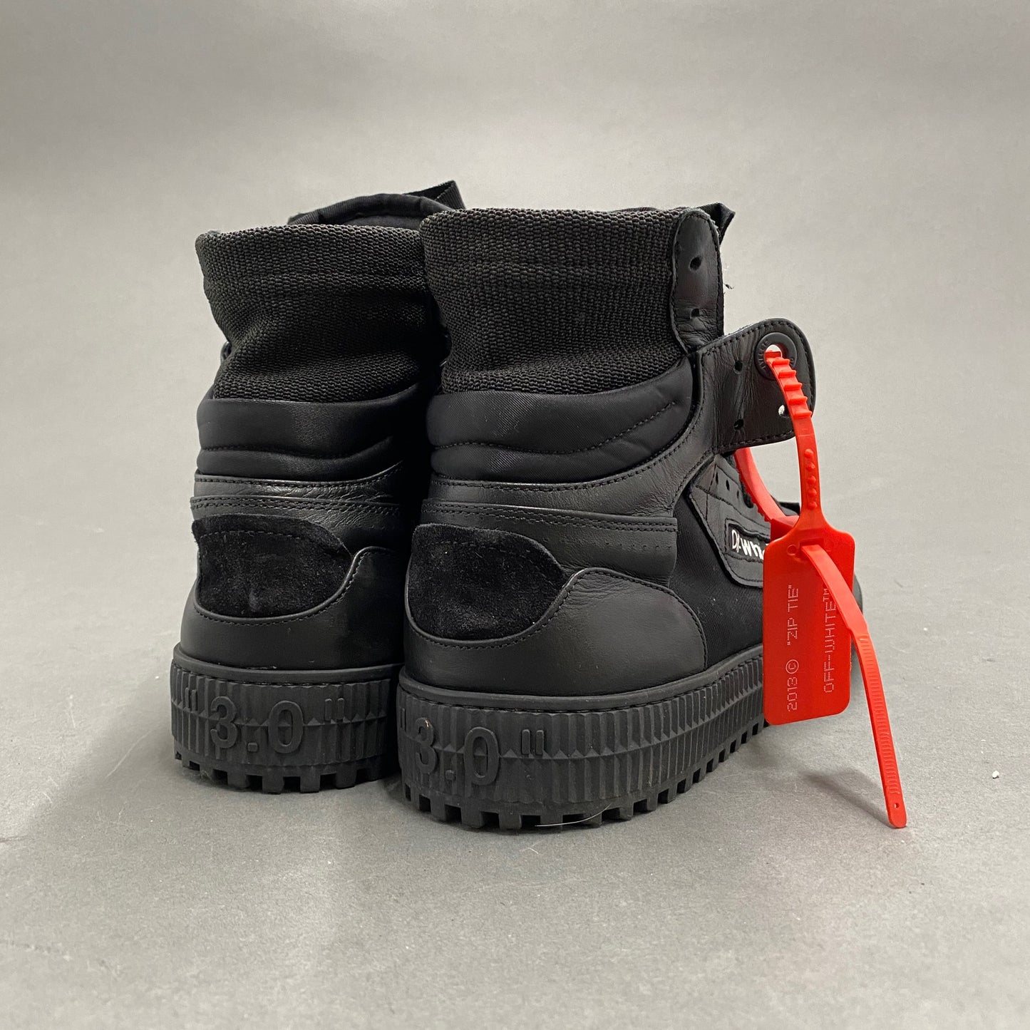 2k14《美品》Off-White オフホワイト Off Court 3.0 ハイカットスニーカー 43 28cm相当 ブラック メンズ