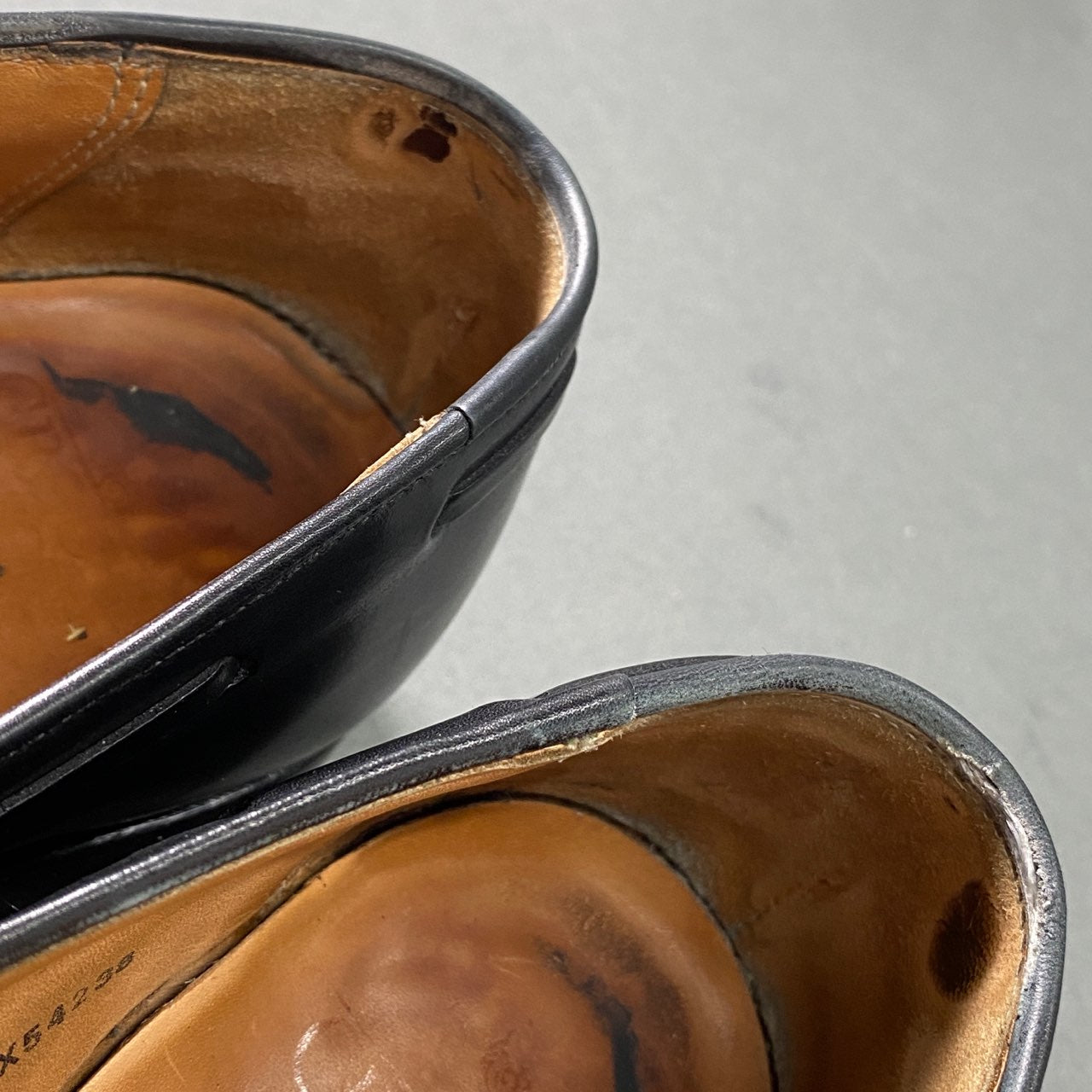 2L10 CROCKETT&JONES クロケットジョーンズ CAVENDISH 3 キャベンディッシュ タッセルローファー 6 1/2E《25cm》 ブラック レザー ビジネス