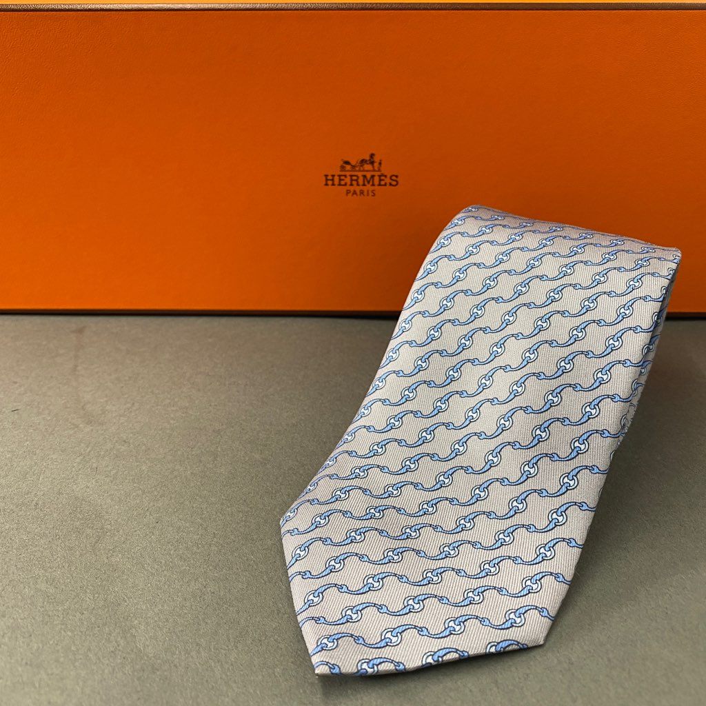 39b6-12 HERMES エルメス 総柄 シルクネクタイ ビジネス フォーマル SILK フランス製 605832 IA グレー ブルー シルク100%