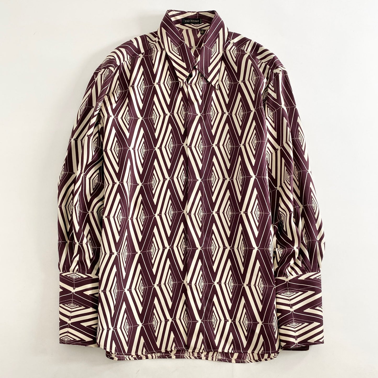 44L5《美品》VALENTINO ヴァレンティノ シルクシャツ 長袖シャツ 42 16/1/2(L相当) シルク100% Vロゴ メンズ