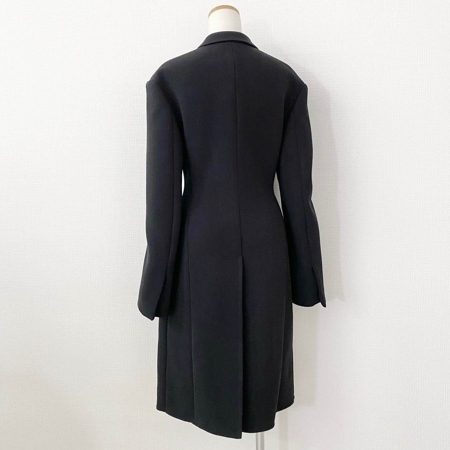 3L14《未使用》定価401,500☆CELINE セリーヌ 18AW Gem Button Coat ジュエリーボタンコート サイズ34 ブラック アウター Aライン 28V505341 タグ付き