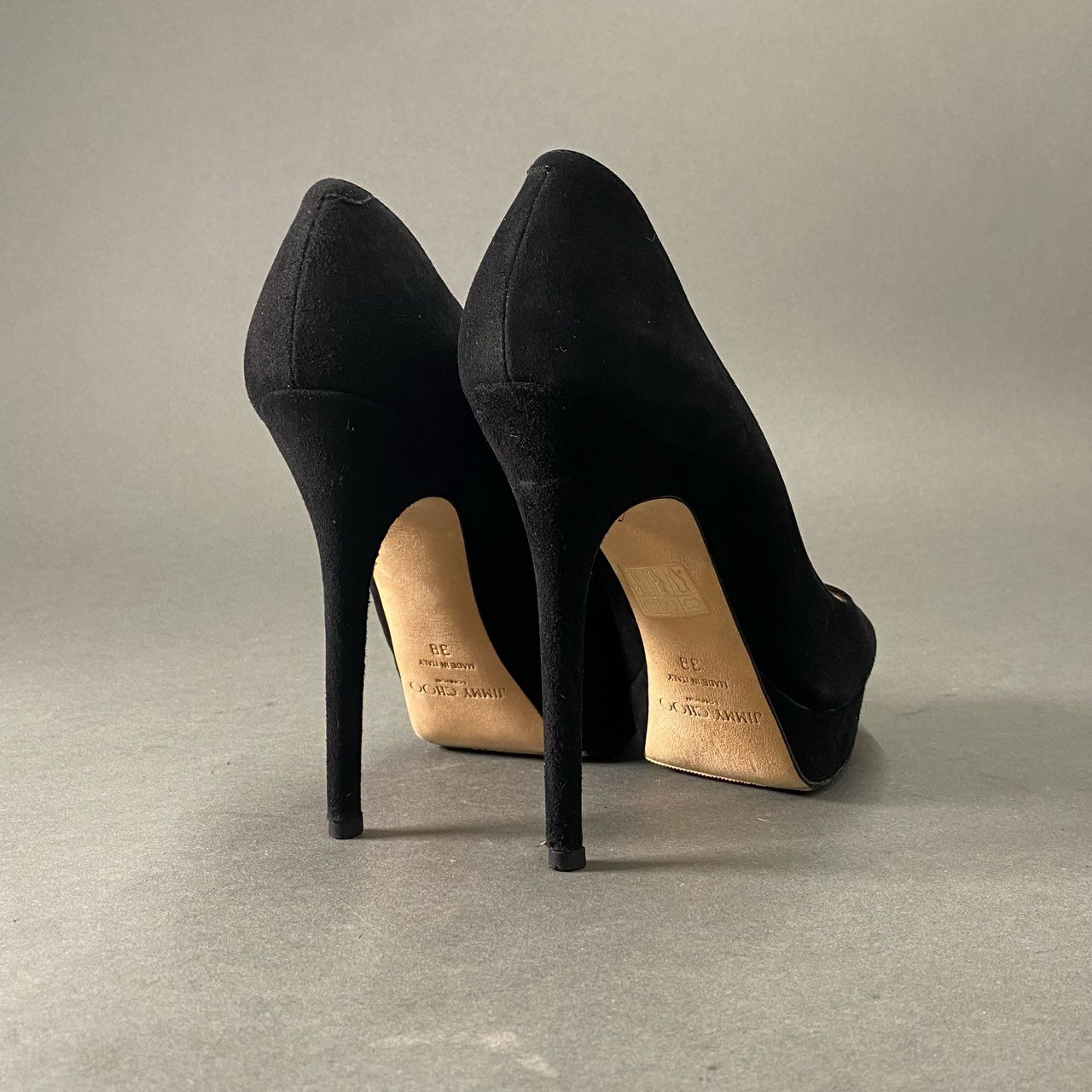 4c8-2 JIMMY CHOO ジミーチュウ イタリア製 ハイヒール パンプス シューズ 38 ブラック スエード レザー MADE IN ITALY