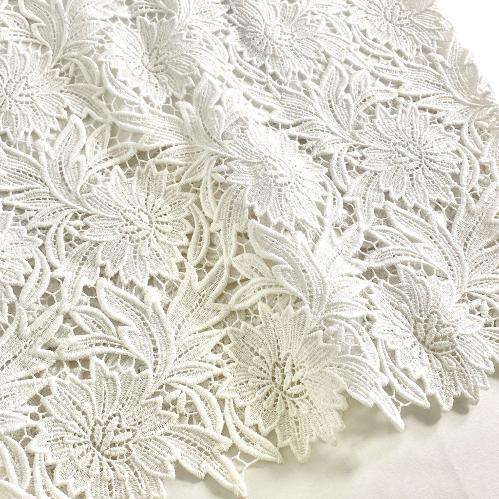 54c3 ERMANNO SCERVINO エルマンノ シェルヴィーノ レース ペンシルロングスカート 40 ホワイト フラワー 花柄 バックジップ 春