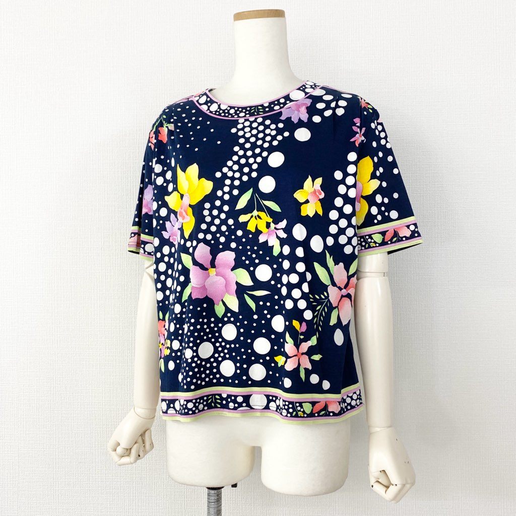 レオナール LEONARD 花柄 Tシャツ 半袖Ｔシャツ コットン ホワイト約 