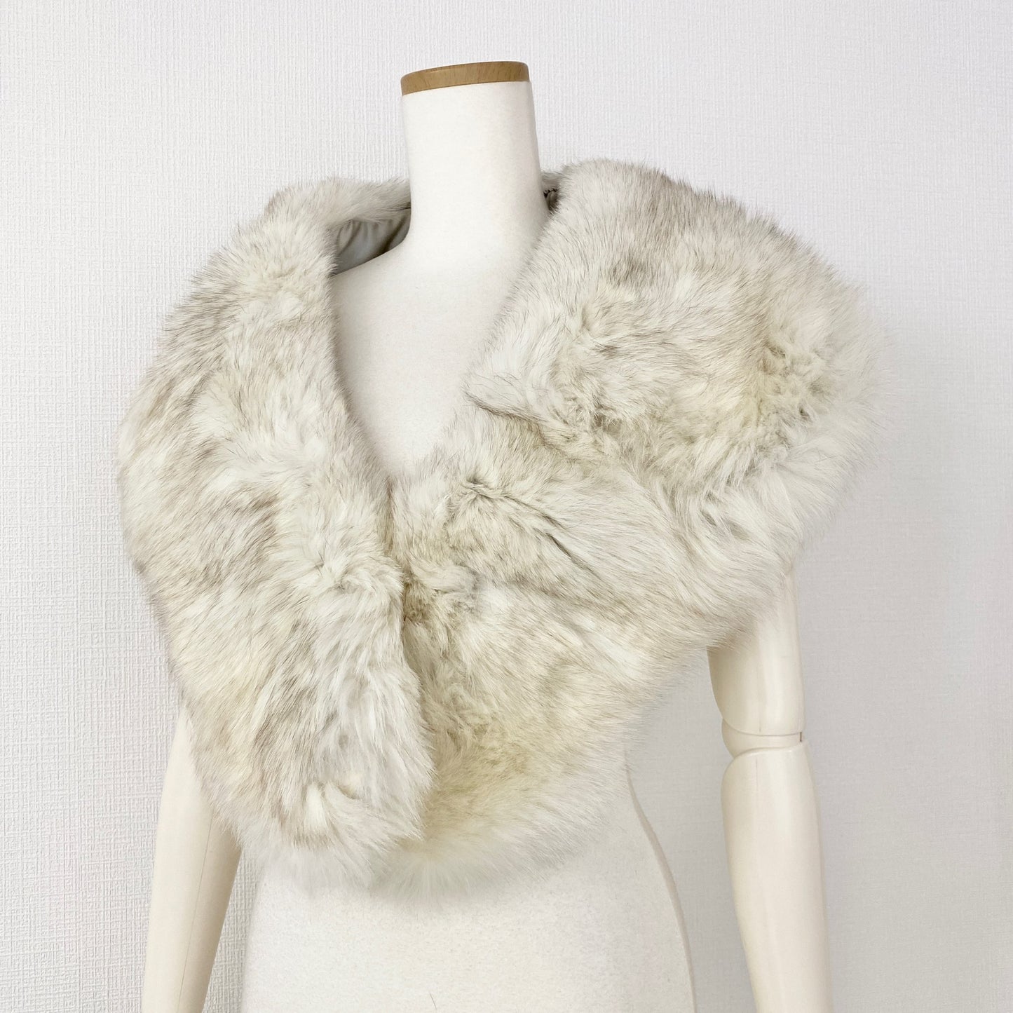 13L25《本毛皮》タグ付き ブルーフォックス フォックスティペット フォックスファー ショール レディース 襟巻 振袖