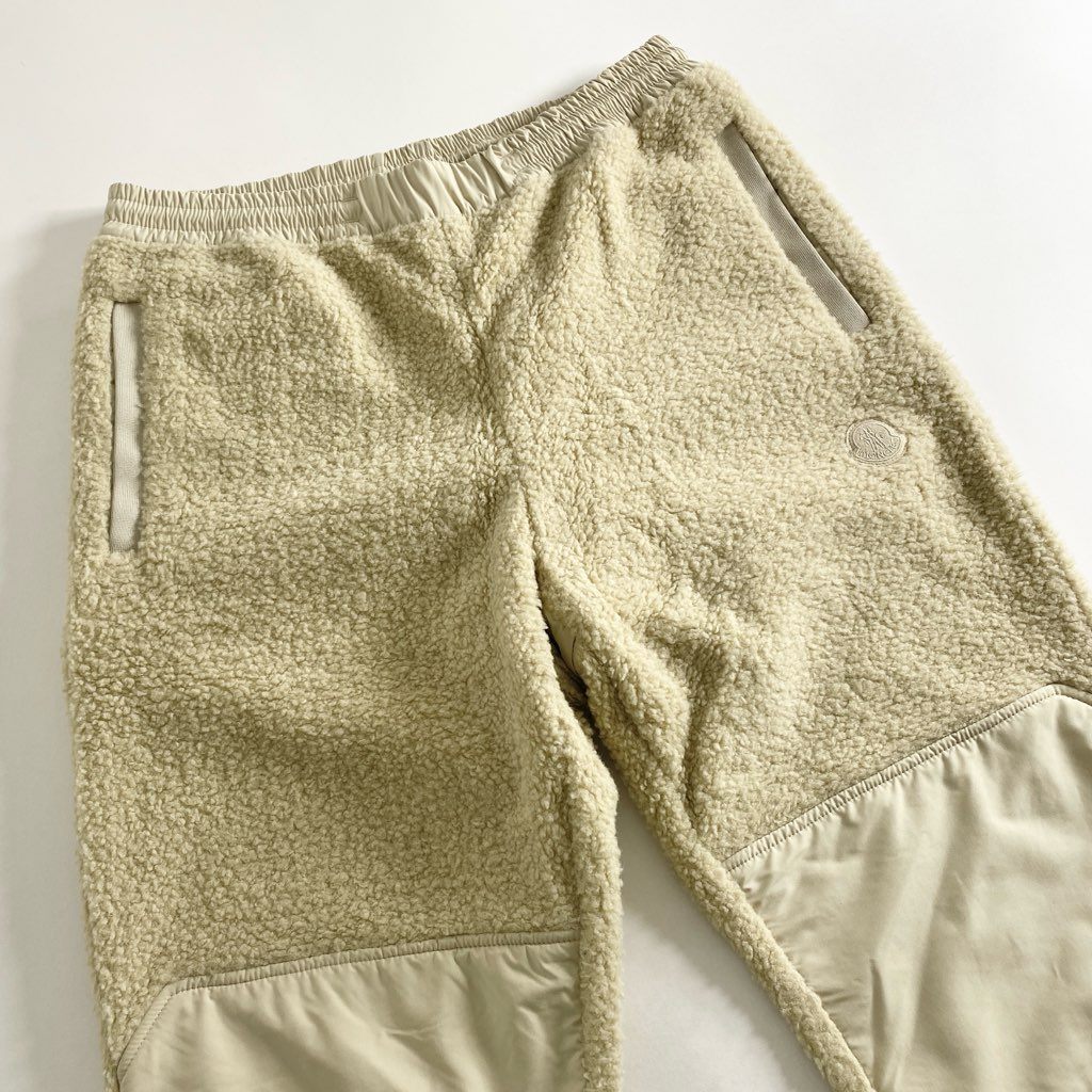 34c2 《美品》 MONCLER モンクレール PANTALONE SPORTIVE ボア フリースパンツ 44 ベージュ F20922A71200