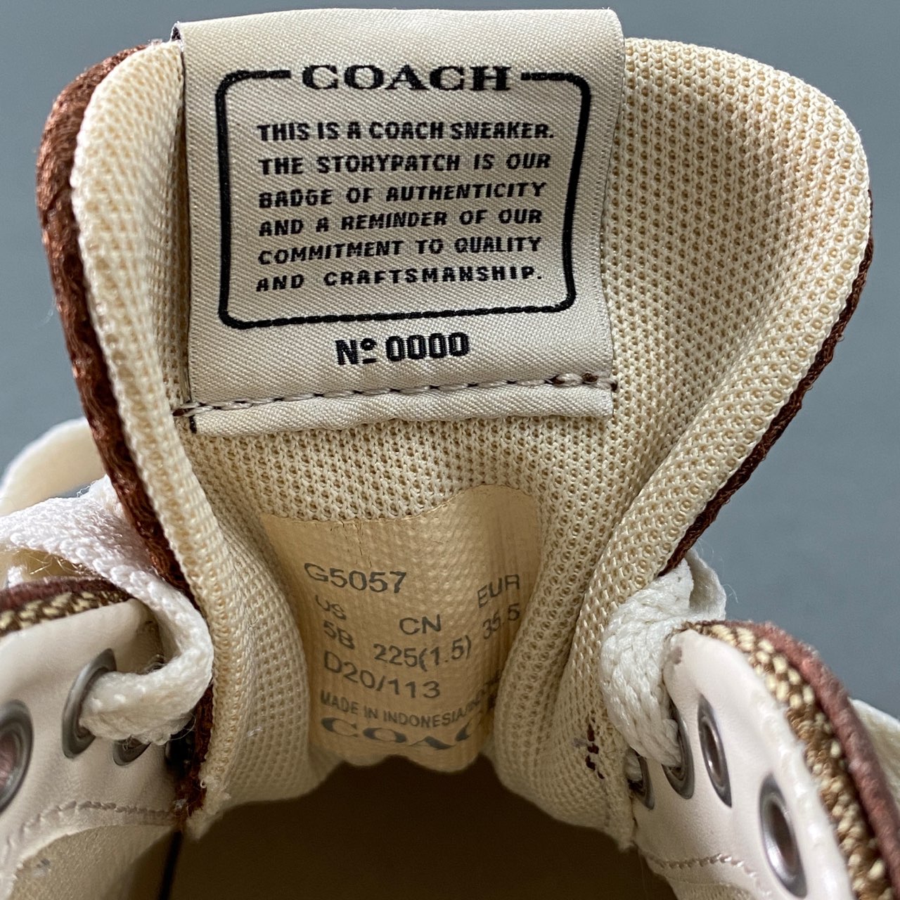 L9《未使用》COACH コーチ SIG TECH RUNNER G5057 5《22.5cm》 ブラウン スニーカー G5057 スウェード