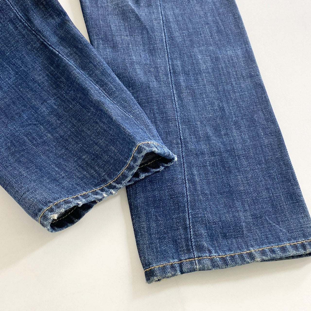 70L7-2《美品》DSQUARED2 ディースクエアード ヴィンテージ加工 ツイストデニムスキニーパンツ 46 インディゴ ジーンズ DENIM