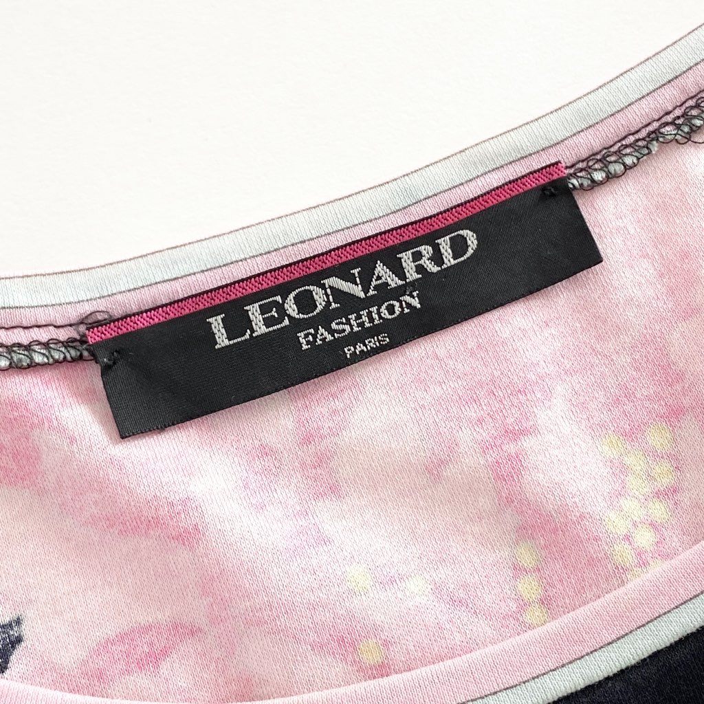 54b4 《美品》 LEONARD レオナール フラワープリントカットソー L ブラック Tシャツ 日本製 花柄 コットン 蝶