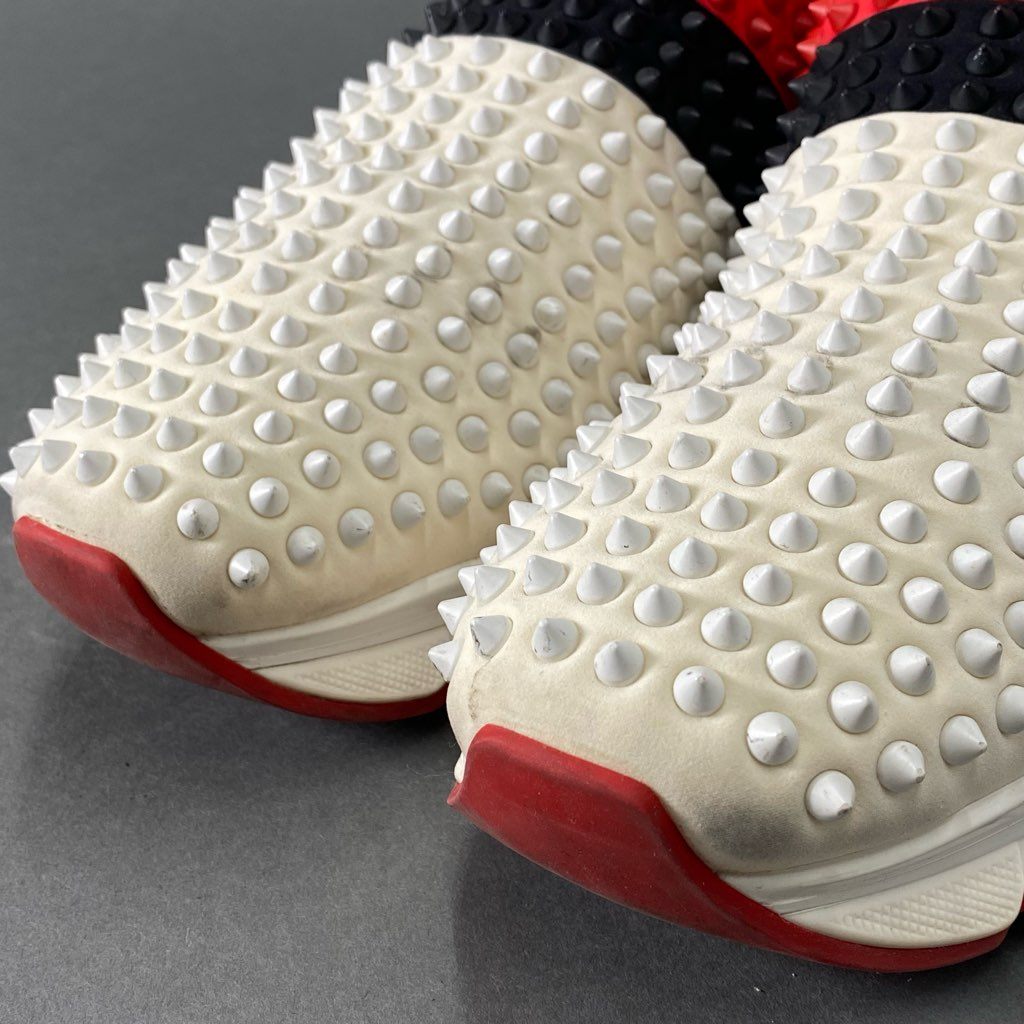 6c8-2 Christian Louboutin クリスチャンルブタン イタリア製 Spike sock low スパイクスタッズ ローカットスニーカー シューズ 42 1/2 ホワイト レッド MADE IN ITALY