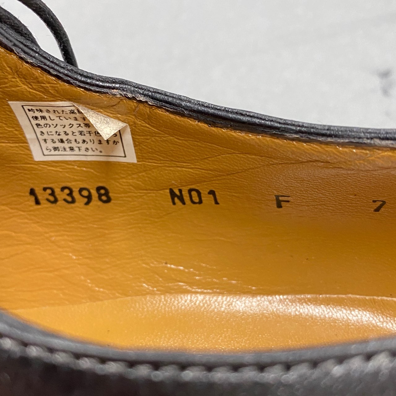 1L10《美品》Santoni サントーニ レースアップシューズ 7(25~26cm相当) ブラック ビジネス フォーマル ストレートチップ 箱