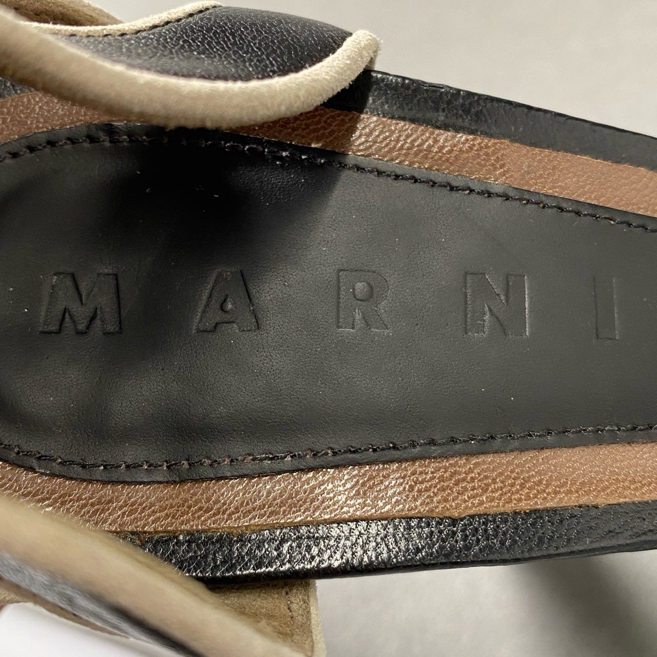 6c3 MARNI マルニ レザー サンダル パンプス 35 ブラック レザー イタリア製 ストラップ シューズ Leather