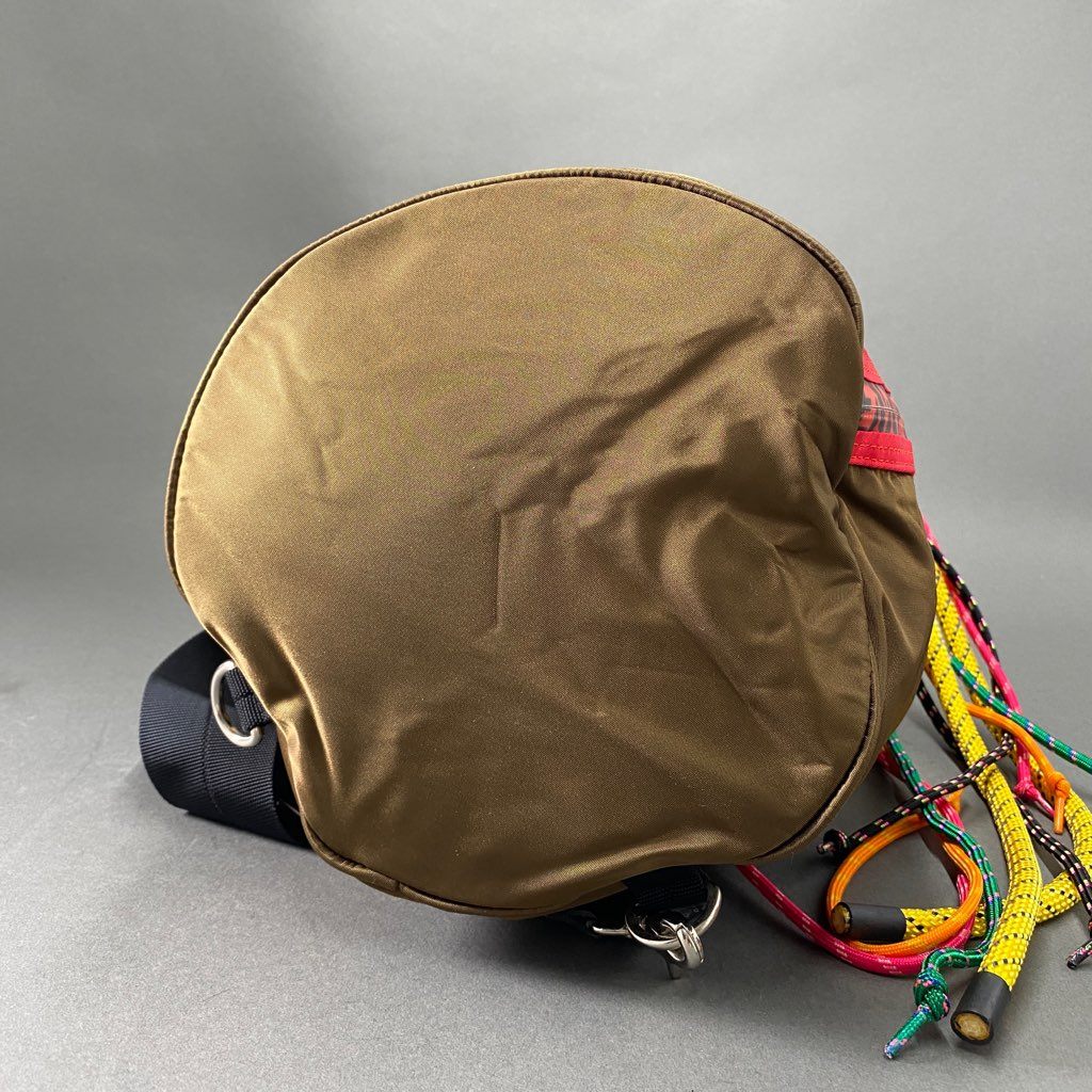 Ab8 《美品》 Vivienne Westwood ヴィヴィアン ウエストウッド ヒロープ ワンショルダーバッグ カーキ 日本製 ボディバッグ