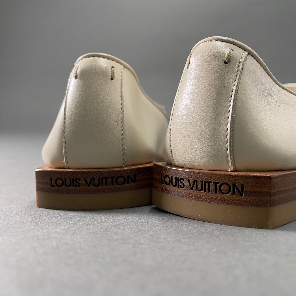 1b6 LOUIS VUITTON ルイヴィトン イタリア製 ローファー スリッポン スクエアトゥ モカシン シューズ 34 1/2 ホワイト クリーム系 レザー MADE IN ITALY