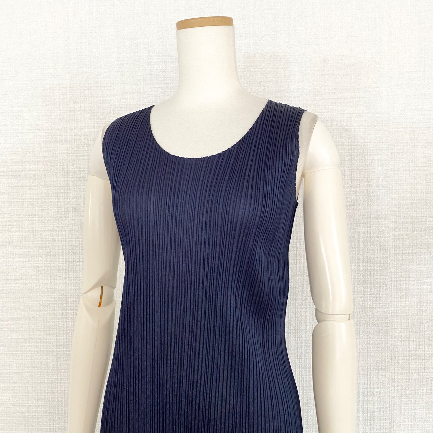 76k21《美品》PLEATS PLEASE プリーツプリーズ イッセイミヤケ プリーツワンピース ノースリーブワンピース ロングワンピース 2 Mサイズ相当 ネイビー