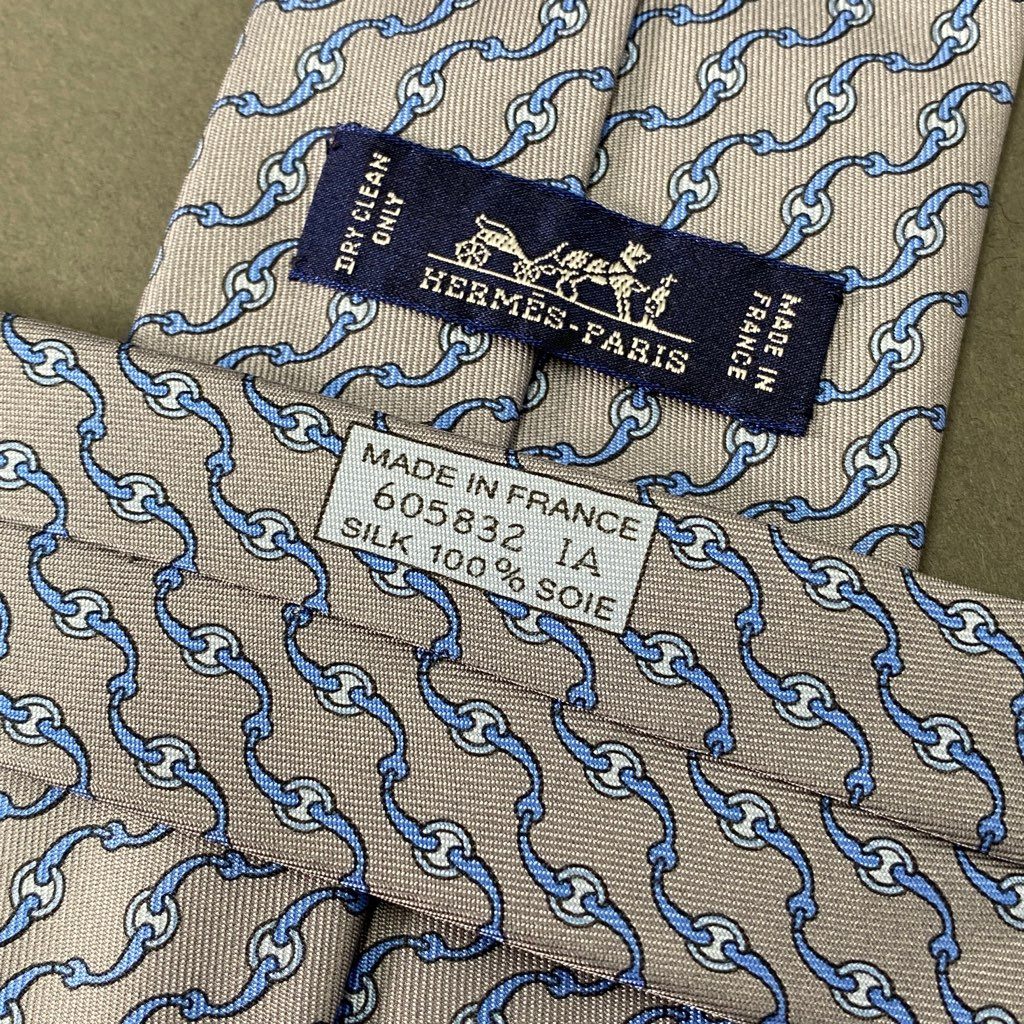 39b6-12 HERMES エルメス 総柄 シルクネクタイ ビジネス フォーマル SILK フランス製 605832 IA グレー ブルー シルク100%