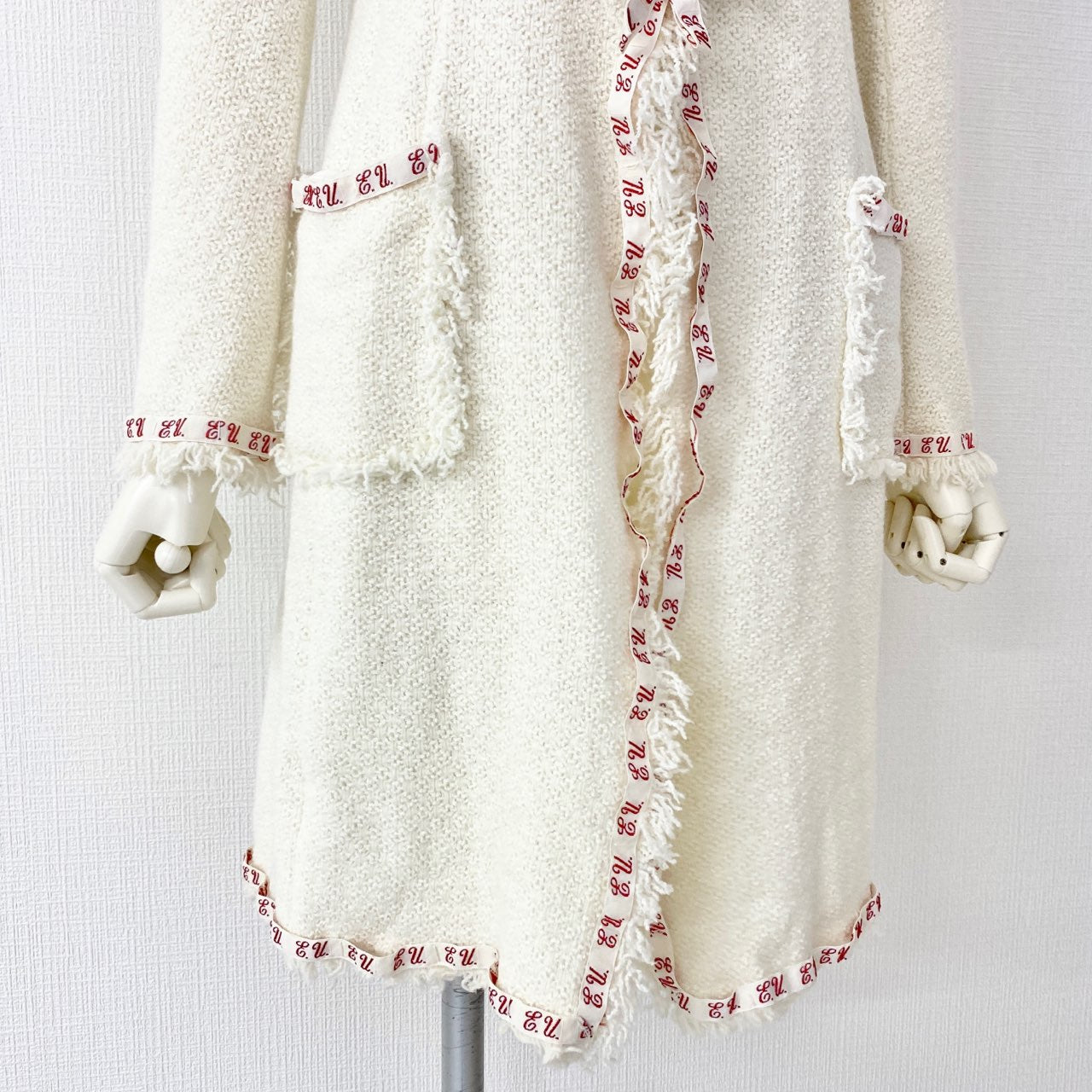 37A12 emanuel ungaro エマニュエル ウンガロ リボンロングカーディガン 36 ホワイト ニット イタリア製 羽織 コート