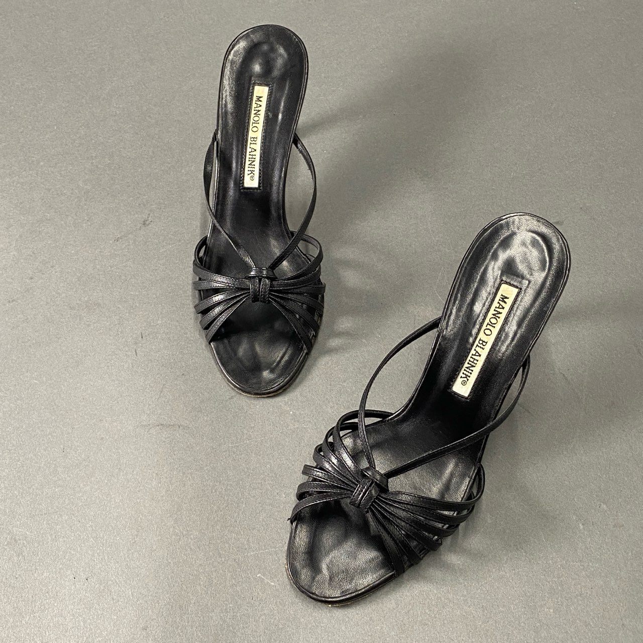 4c9 MANOLO BLAHNIK マノロブラニク レザー ヒールサンダル 37 ブラック パンプス シューズ Leather Sandal