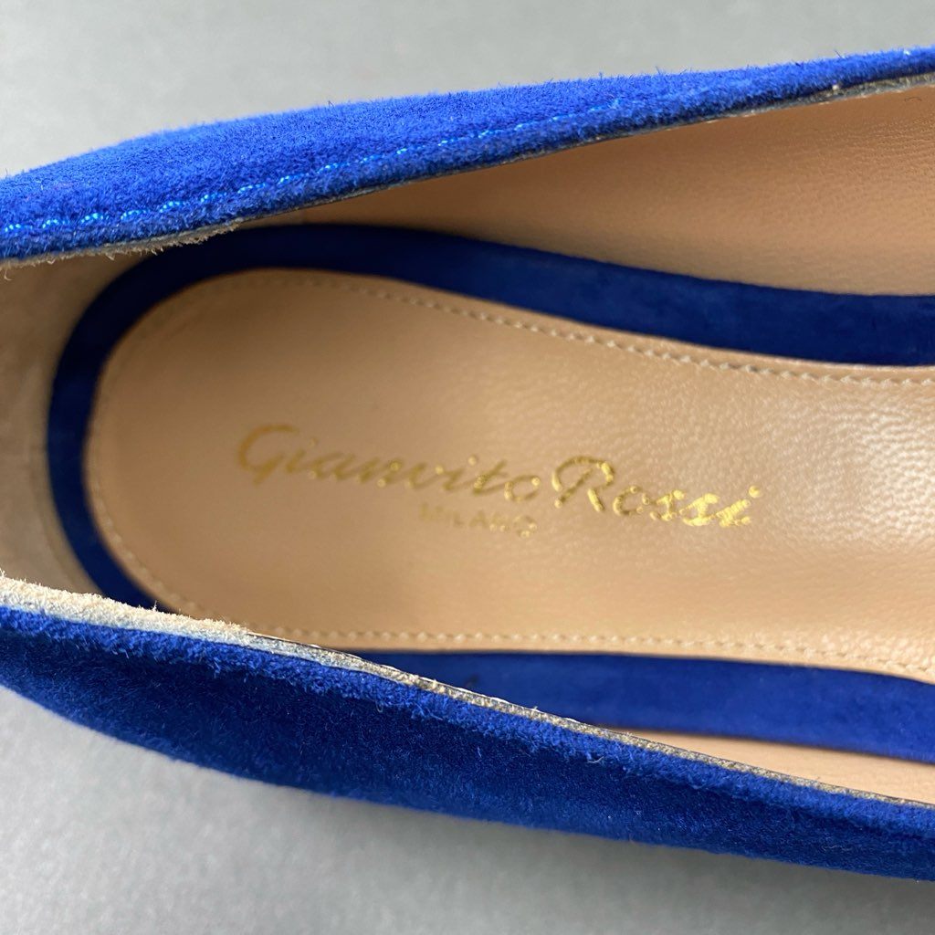 2b24 イタリア製 Gianvito Rossi ジャンヴィトロッシ フラットパンプス フラットシューズ ポインテッドトゥ 36 ブルー スエード レディース