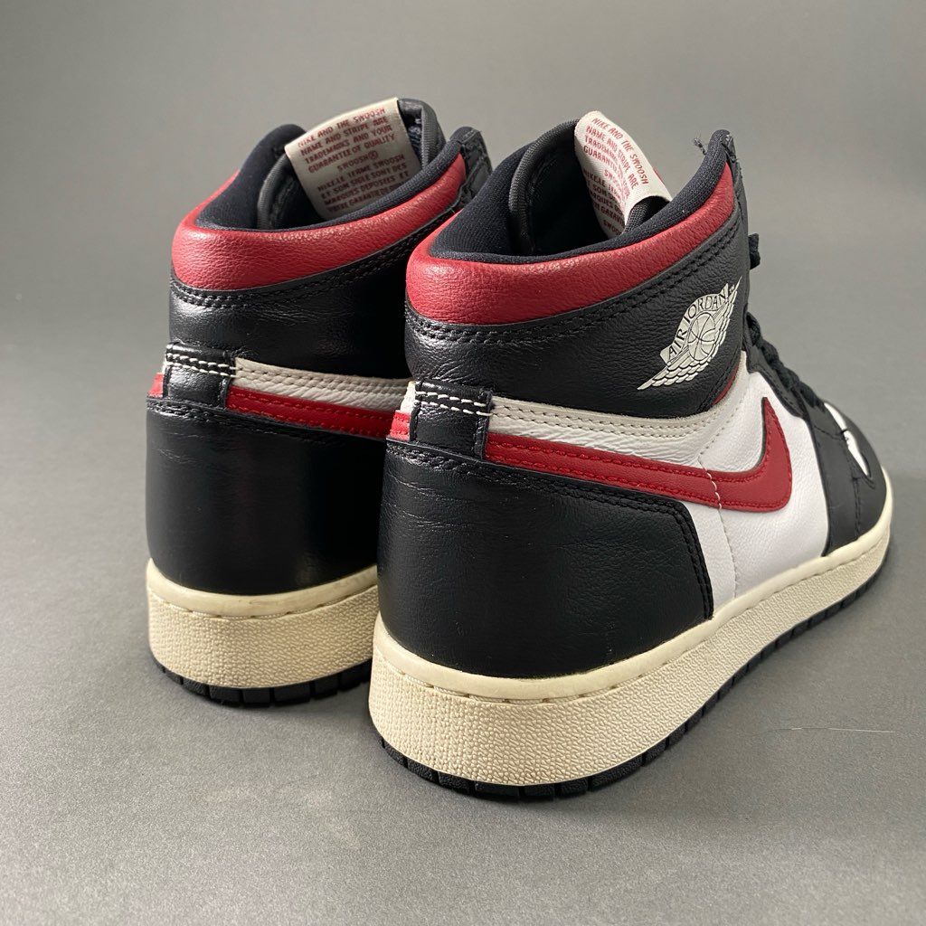4b24 NIKE ナイキ AIR JORDAN 1 RETRO HI OG GS ナイキエアジョーダンレトロハイ ハイカットスニーカー 575441-061 24 ブラック レディース
