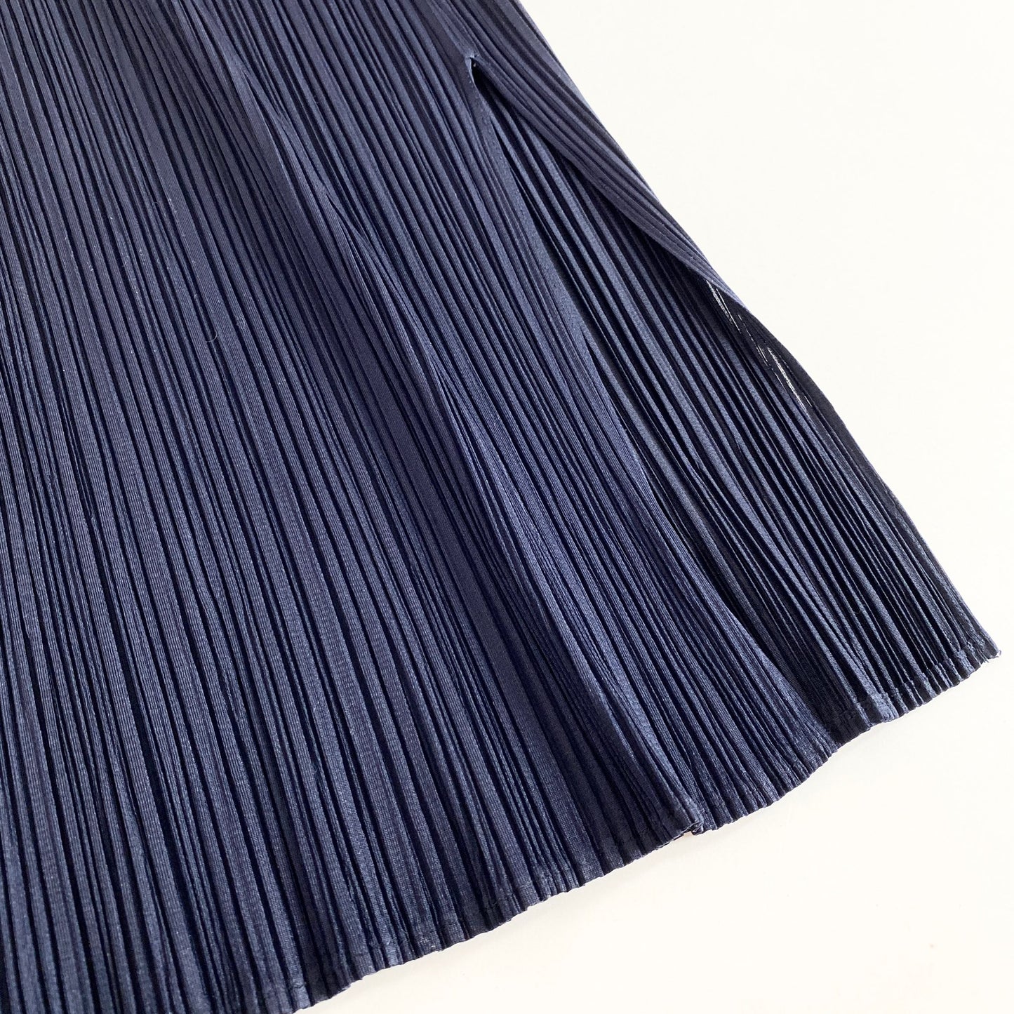 76k21《美品》PLEATS PLEASE プリーツプリーズ イッセイミヤケ プリーツワンピース ノースリーブワンピース ロングワンピース 2 Mサイズ相当 ネイビー