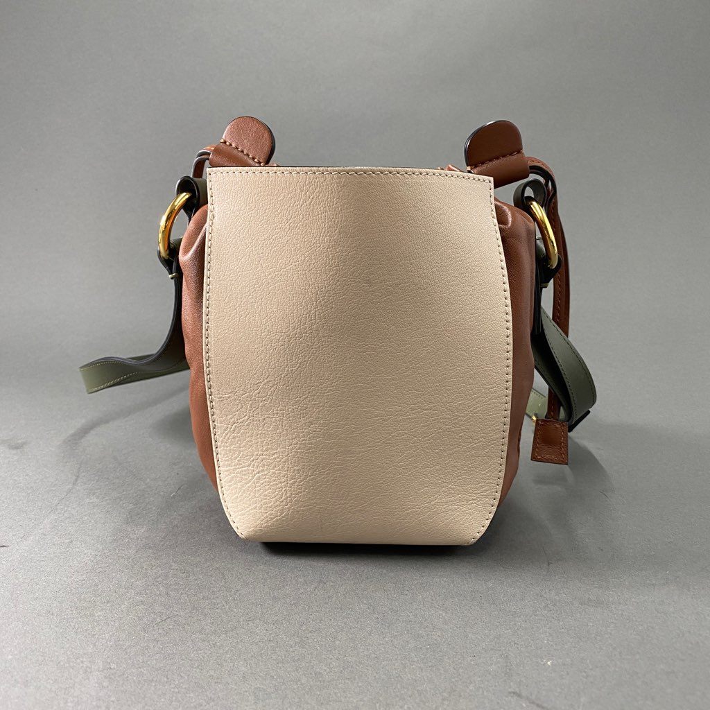 Cb9-2 MARNI マルニ GUSSET ガセット ショルダーバッグ 巾着バッグ ポシェット ブラウン ベージュ レザー