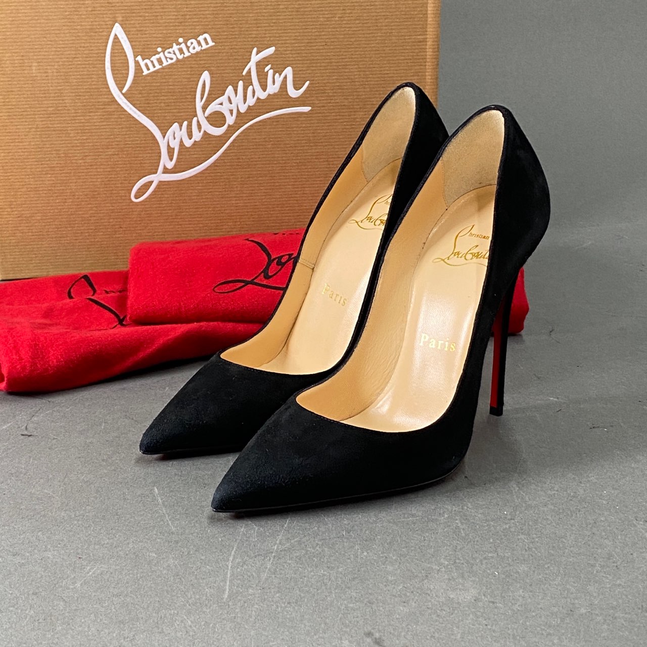 クリスチャンルブタン CHRISTIAN LOUBOUTIN パンプス付属情報について ...