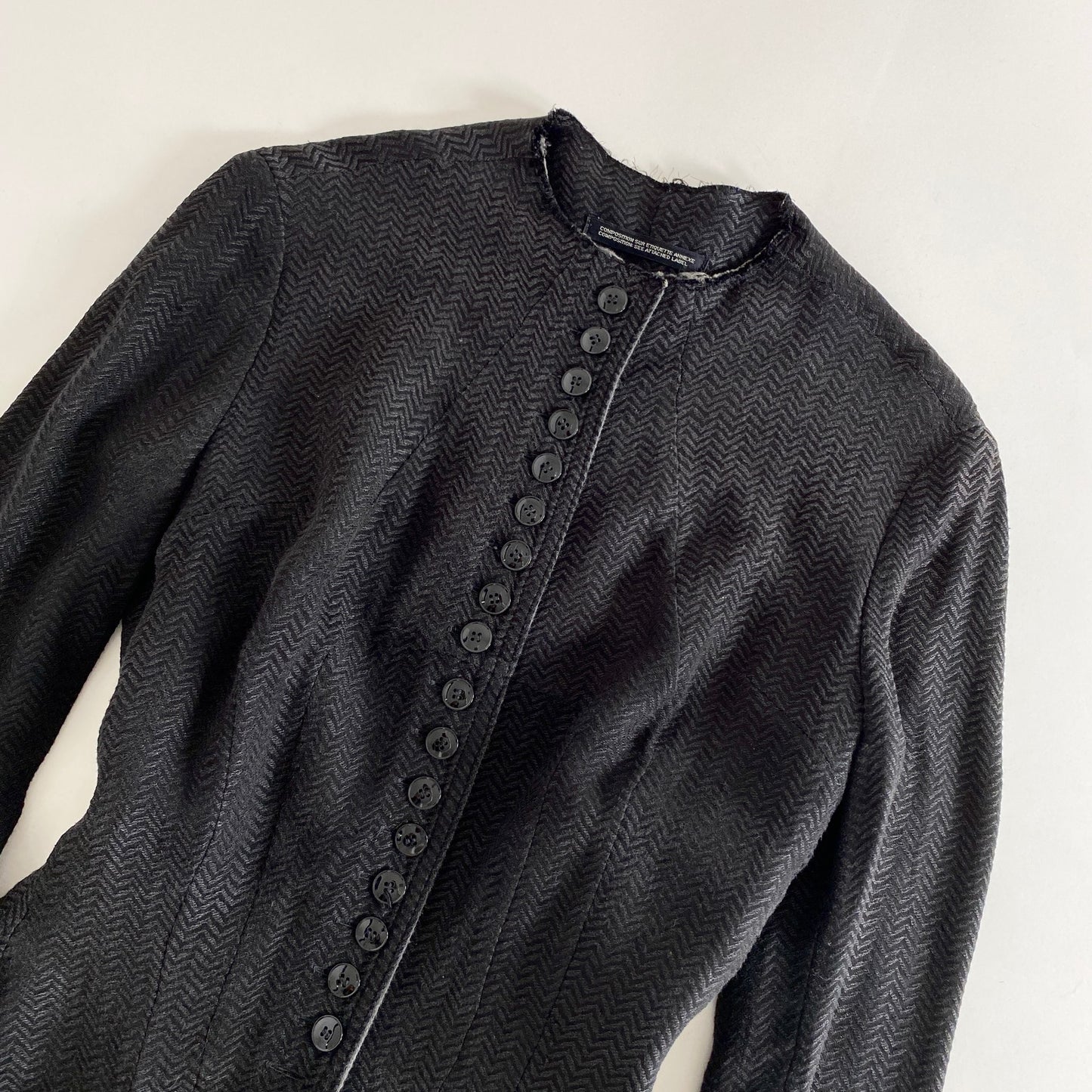 26L15 Yohji Yamamoto ヨウジヤマモト 襟カット ヘリンボーンジャケット S~M相当 ブラック リネン混 日本製 連ボタン