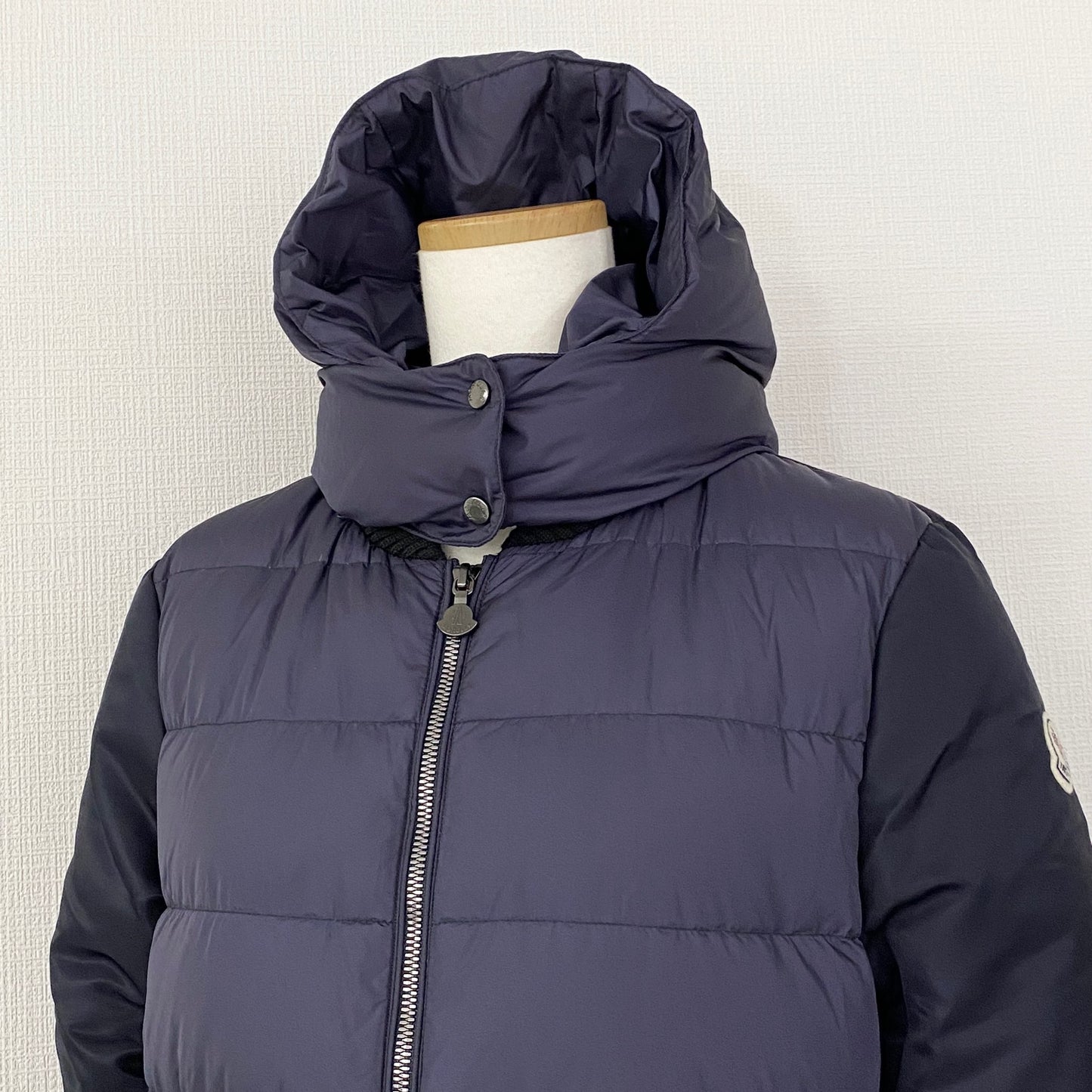 50L5《美品》MONCLER モンクレール BLOIS GIUBBOTTO ブロス ダウンコート 14anni 164cm(0~1相当) ネイビー レディース