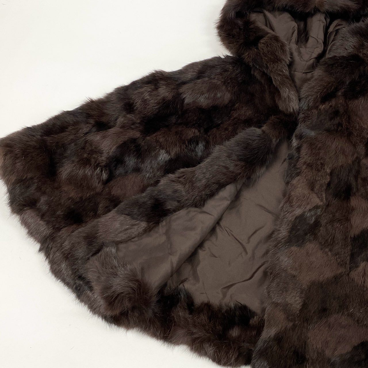 33l14 本毛皮 ラビットファー 耳付きフード ポンチョ ケープ サイズF ブラウン Rabbit Fur 内ポケット有 ケモ耳t18r